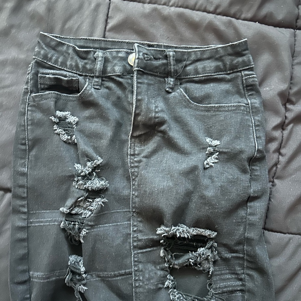 Rue21 Charcoal Distressed Women's Jeans